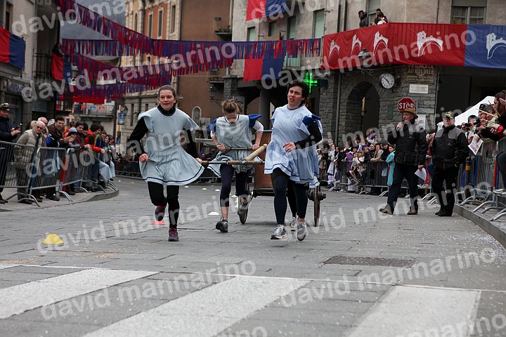 Gara delle Bighe 2011-7862.jpg